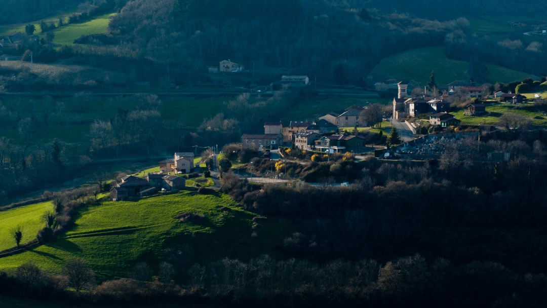 Bordeaux et Lyon : Destinations où s’évader à moins d’1h en train